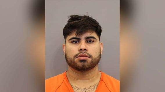 Houston convicted felon arrested after child injured in accidental shooting