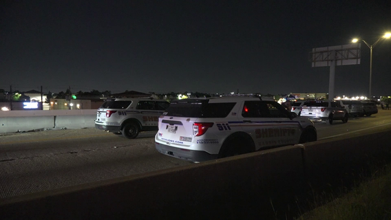 Man hit, killed in Harris Co. while running from deputies in stolen car investigation, sheriff's office says