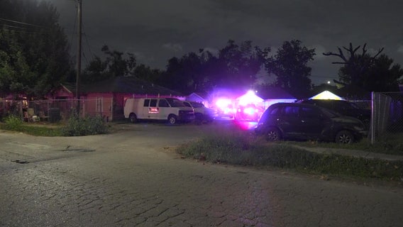 Houston man killed in shooting on Russell Street