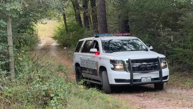 Two adults, 3-year-old found dead on Conroe porch; officials suspect murder-suicide