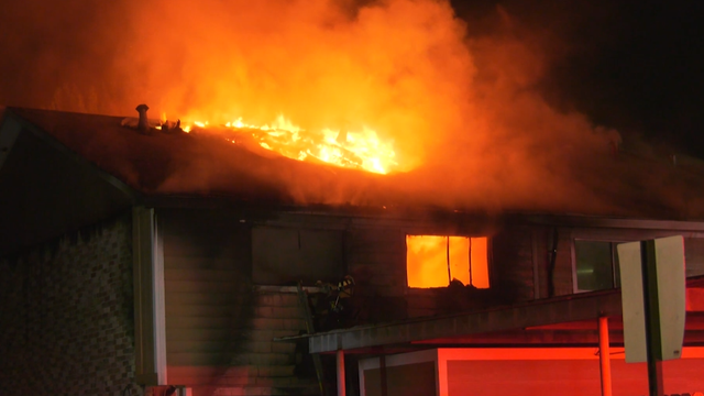 Houston Greenspoint townhome fire: 2 children killed; mother, grandfather injured