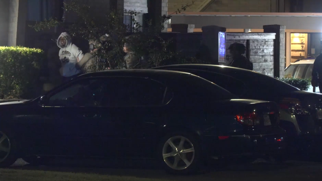 Southwest Houston SWAT: Suspect in domestic incident surrenders