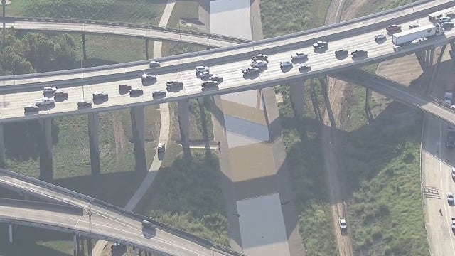 Houston bayou body found: Male body recovered from White Oak Bayou