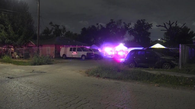 Houston man killed in shooting on Russell Street