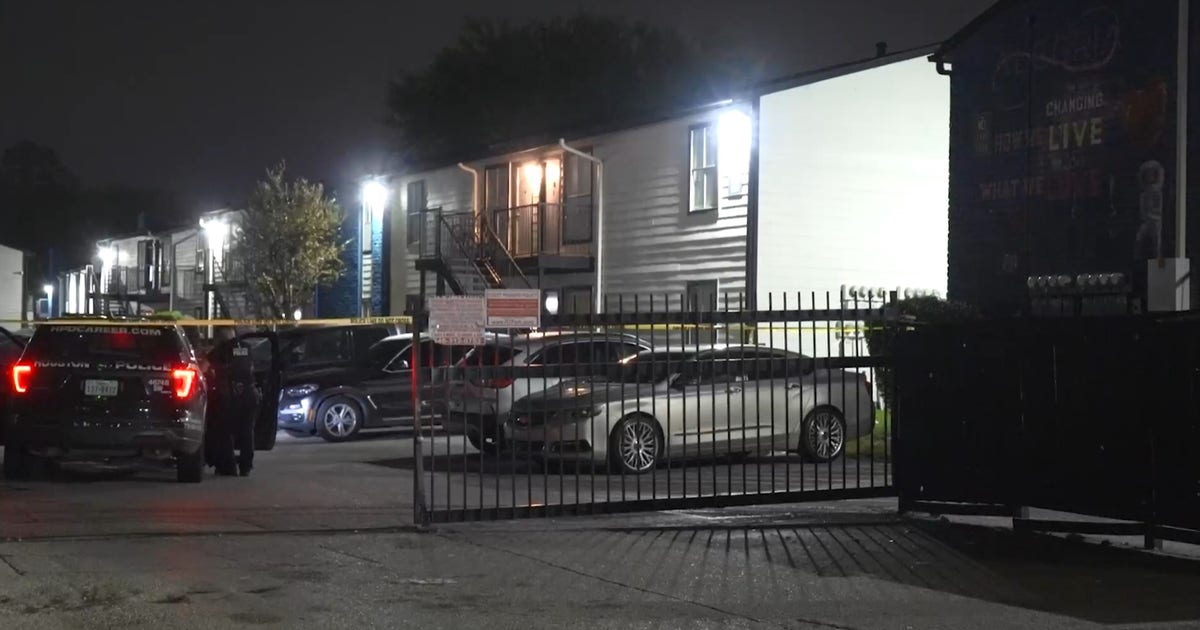 Man shot at Houston apartment complex near NRG; suspects may have ...