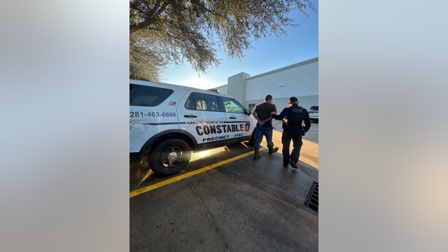 Suspects with international murder warrants arrested in Houston, officials say