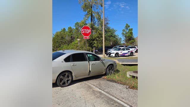 Harris County crime: 2 suspects in custody after causing wrong-way crash