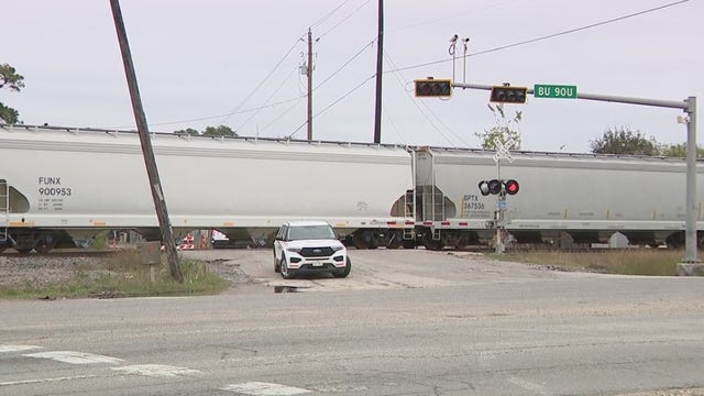 Pedestrian fatally struck by train near East Houston, officials say