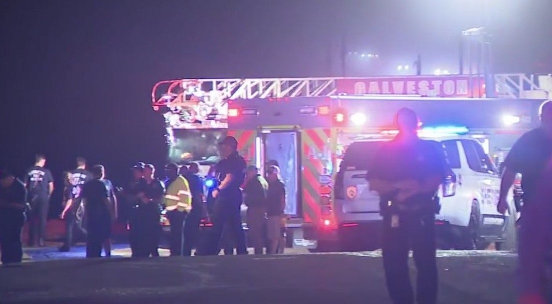 Medical support plane from Mexico crashes into Galveston Bay; 6 reported dead