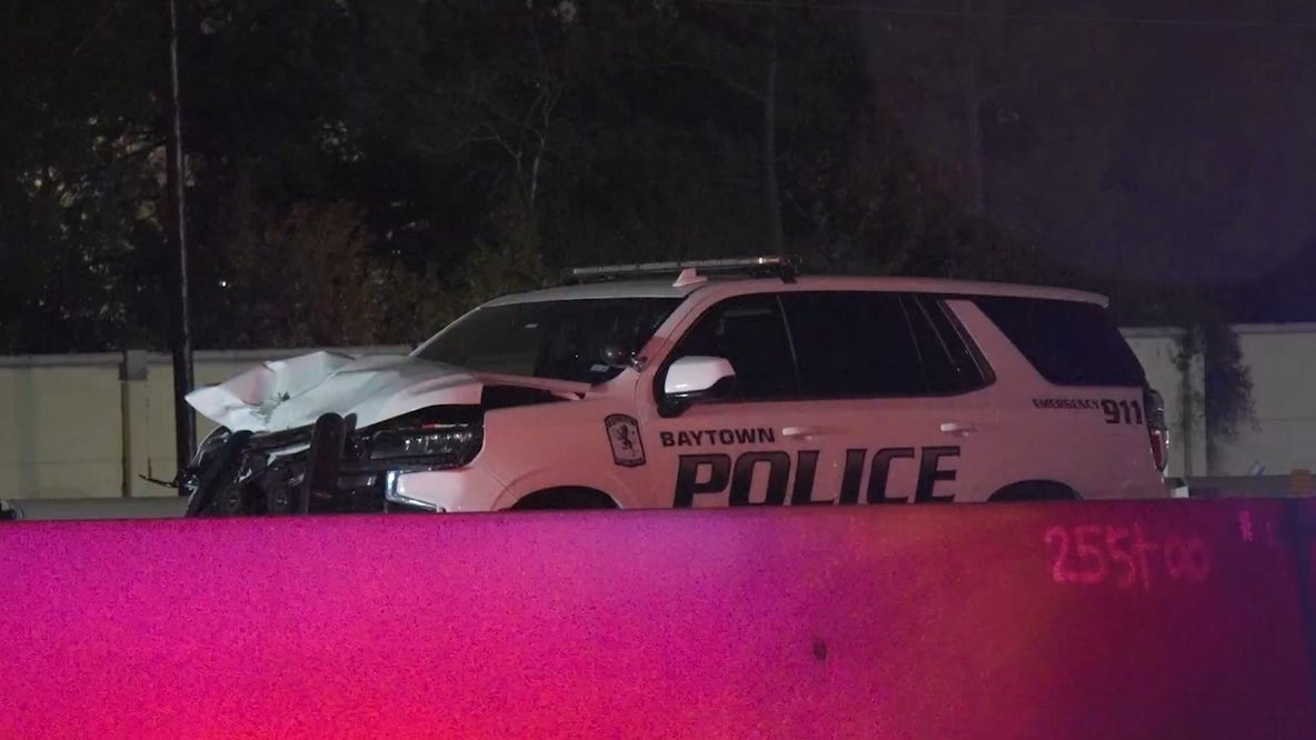 Pedestrian on SH-146 fatally struck by on-duty Baytown officer identified by family