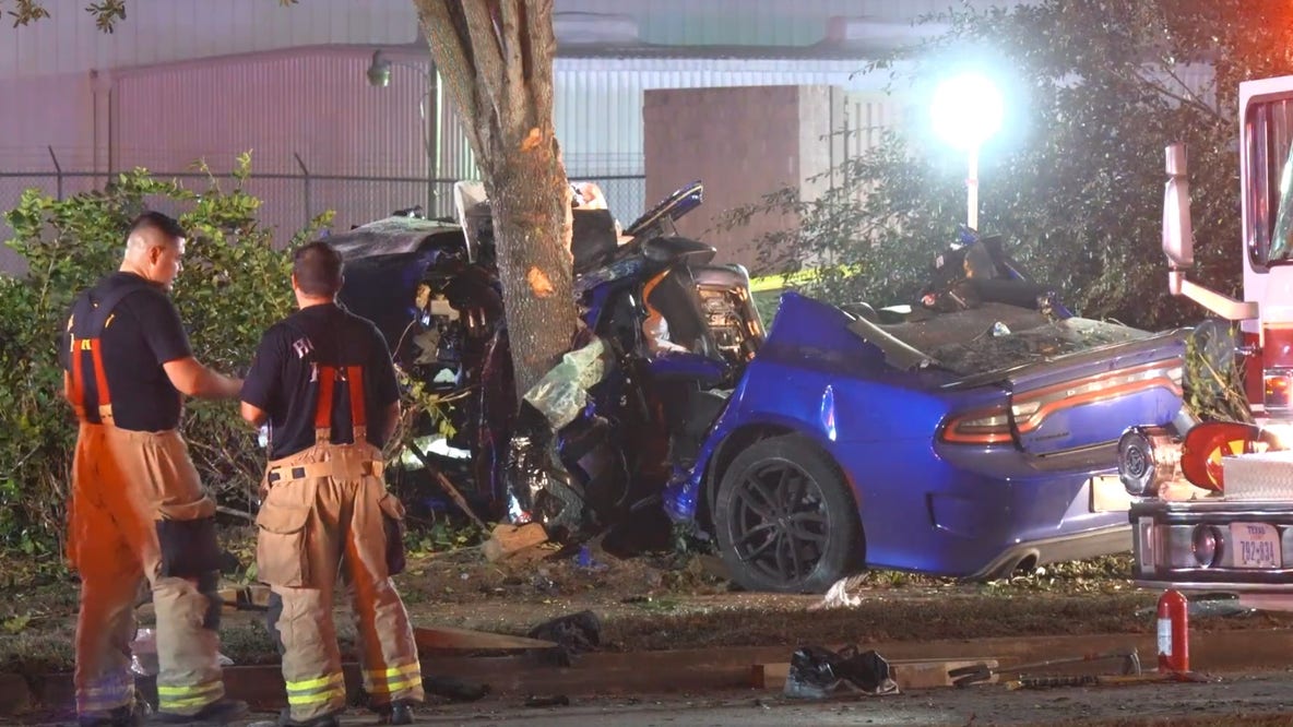 One killed in Houston South Belt crash after chase, officials say