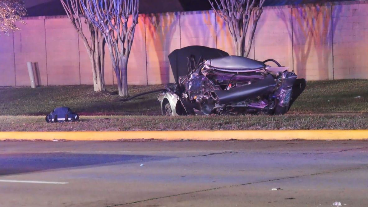 Suspect rear end crashes vehicle during chase with Harris County deputy, woman hospitalized