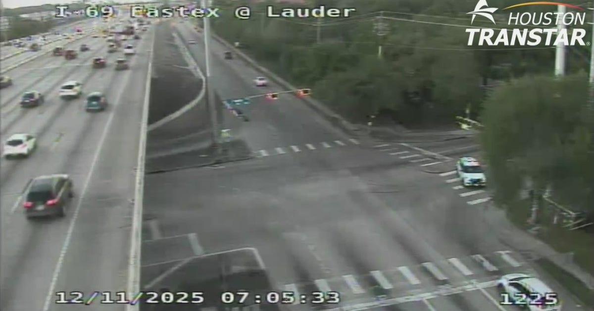 Fatal East Aldine crash shuts down road to Eastex Freeway | FOX 26 Houston