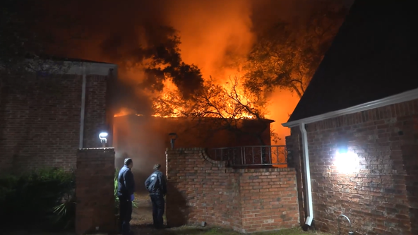 Meyerland apartment fire: Broken hydrant causes issues, partial roof collapse
