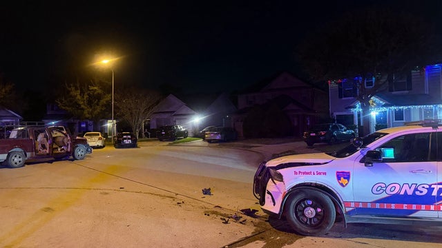 Two deputies injured, patrol cars damaged following chase in north Harris County, officials say