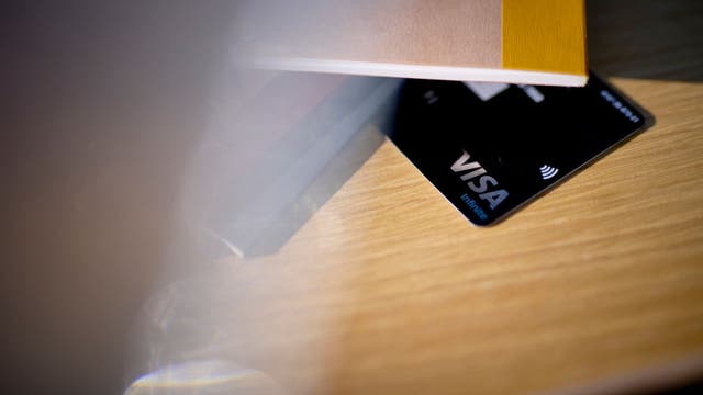 BBB warns consumers of tap-to-pay scams this holiday season