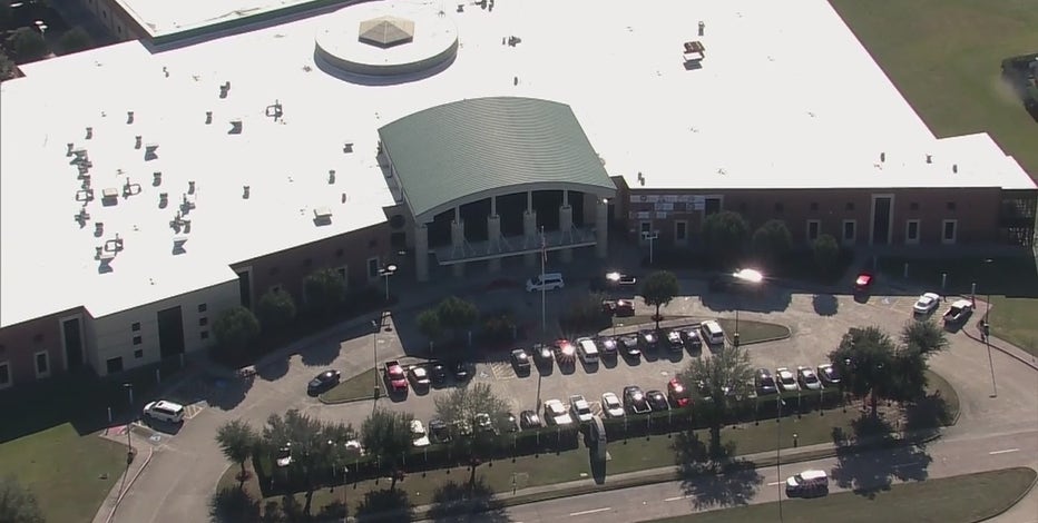 2 Pasadena Memorial High School students accused of planning school shooting