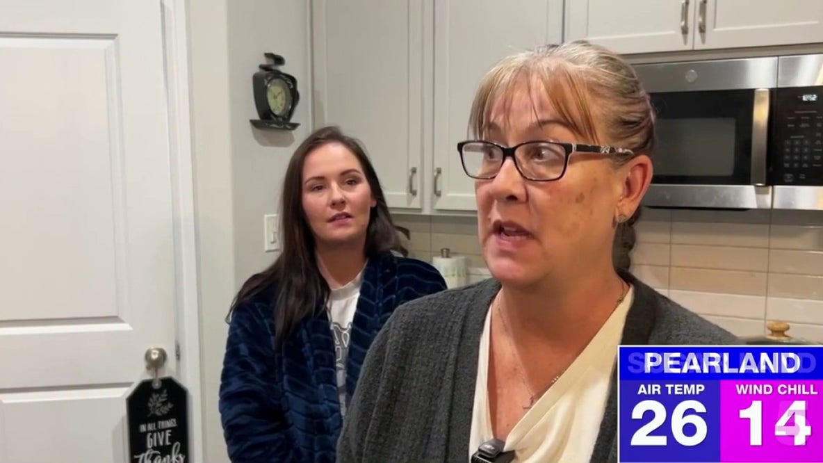 Willis neighborhood water restored after residents lost water amid freezing weather