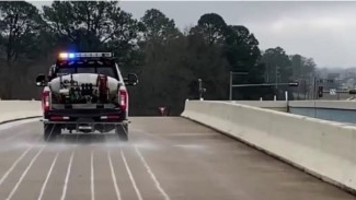 How Houston's prepping for the icy winter storm