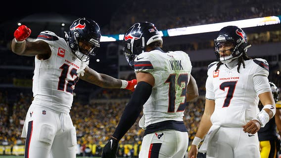 Texans defeat Steelers 30-6 in wild-card round; franchise's 1st road playoff win