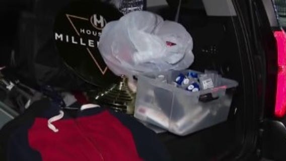Texas group donates emergency supplies to homeless ahead of winter storm