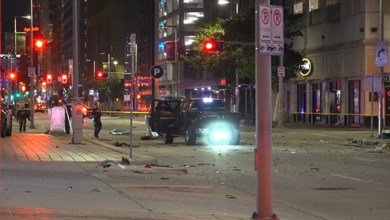 One killed, two injured after stolen SUV crashes into vehicles in Downtown Houston, police say