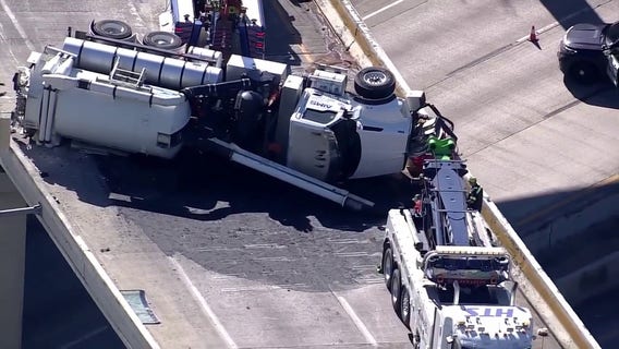 Houston crash: 18-wheeler rolls over on ramp between I-69, I-610