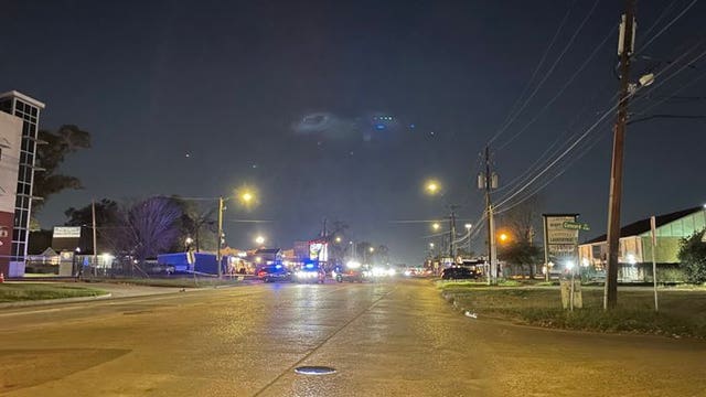 Fatal hit-and-run shuts down Houston's Broadway Street near South Loop