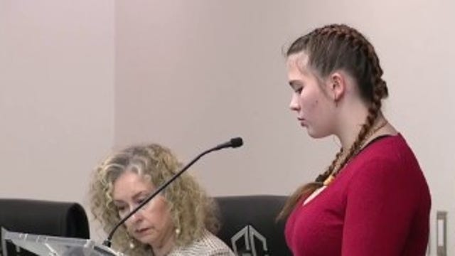 Goose Creek CISD board meets for first time since Sterling High stabbing; families call for policy changes