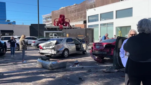 Chase suspect crashes into vehicles at River Oaks shopping center; two in custody, police say