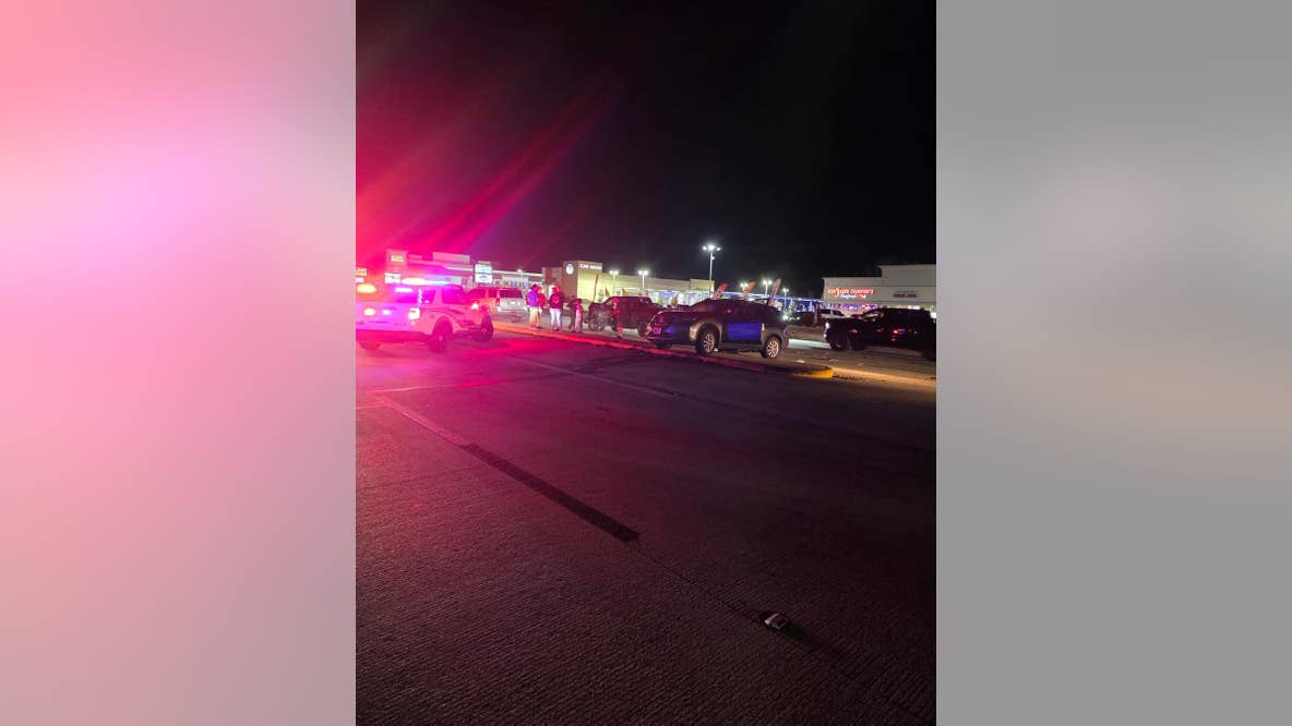 6-car crash shuts down FM 1960 near Atascocita