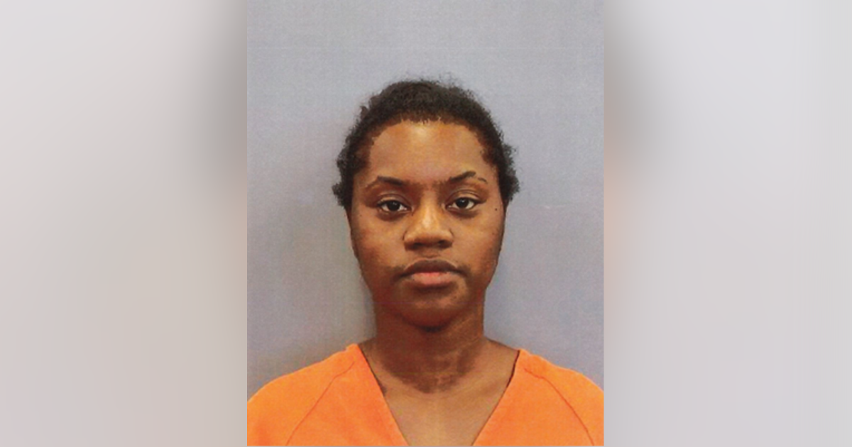 Woman charged with murder of Asia Stewart at Sunnyside apartment complex