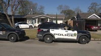 Woman shot in bedroom of SE Houston home