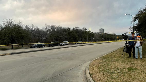 5-year-old ejected, killed in crash in southeast Houston