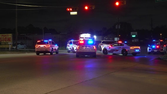 Off-duty Harris County deputy dies in crash at Aldine Westfield, Ciderwood