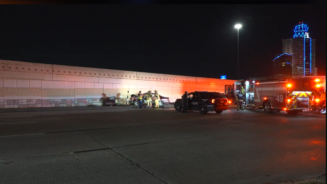 1 dead, 2 injured after alleged AutoZone burglars crash on Katy Freeway feeder