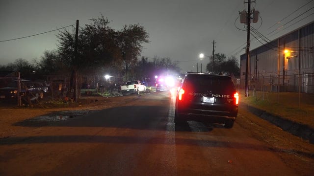 Granville Drive shooting: Suspect shoots into ex-girlfriend's home, teen injured