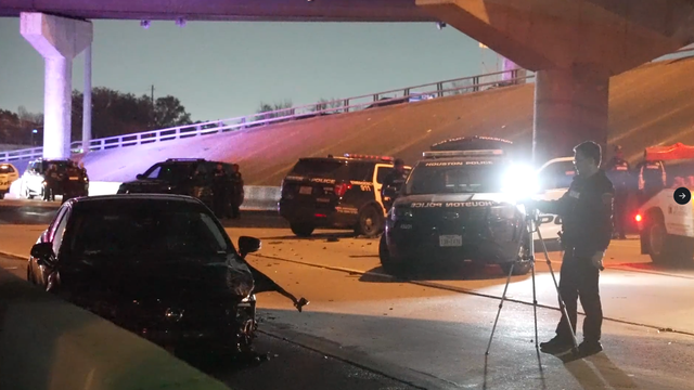 Traffic: US 59 lanes back open at 288 after fallen hay bales