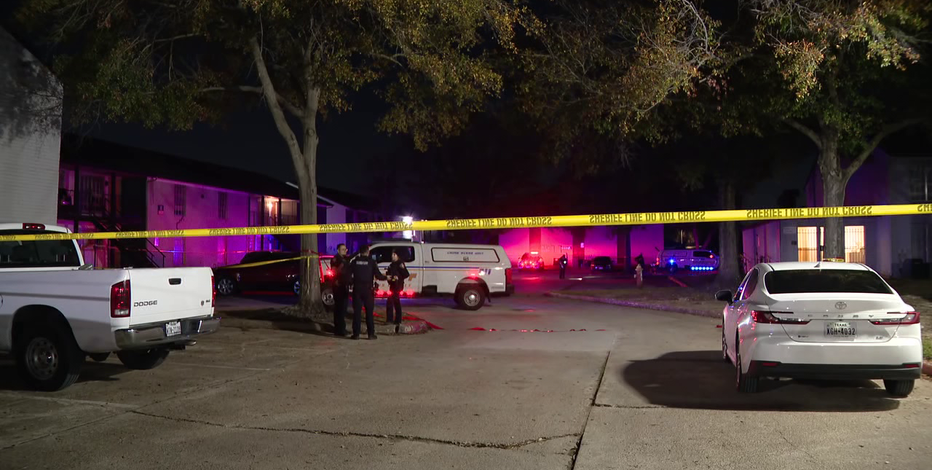 Teen boy shot, killed in Harris County Cloverleaf area