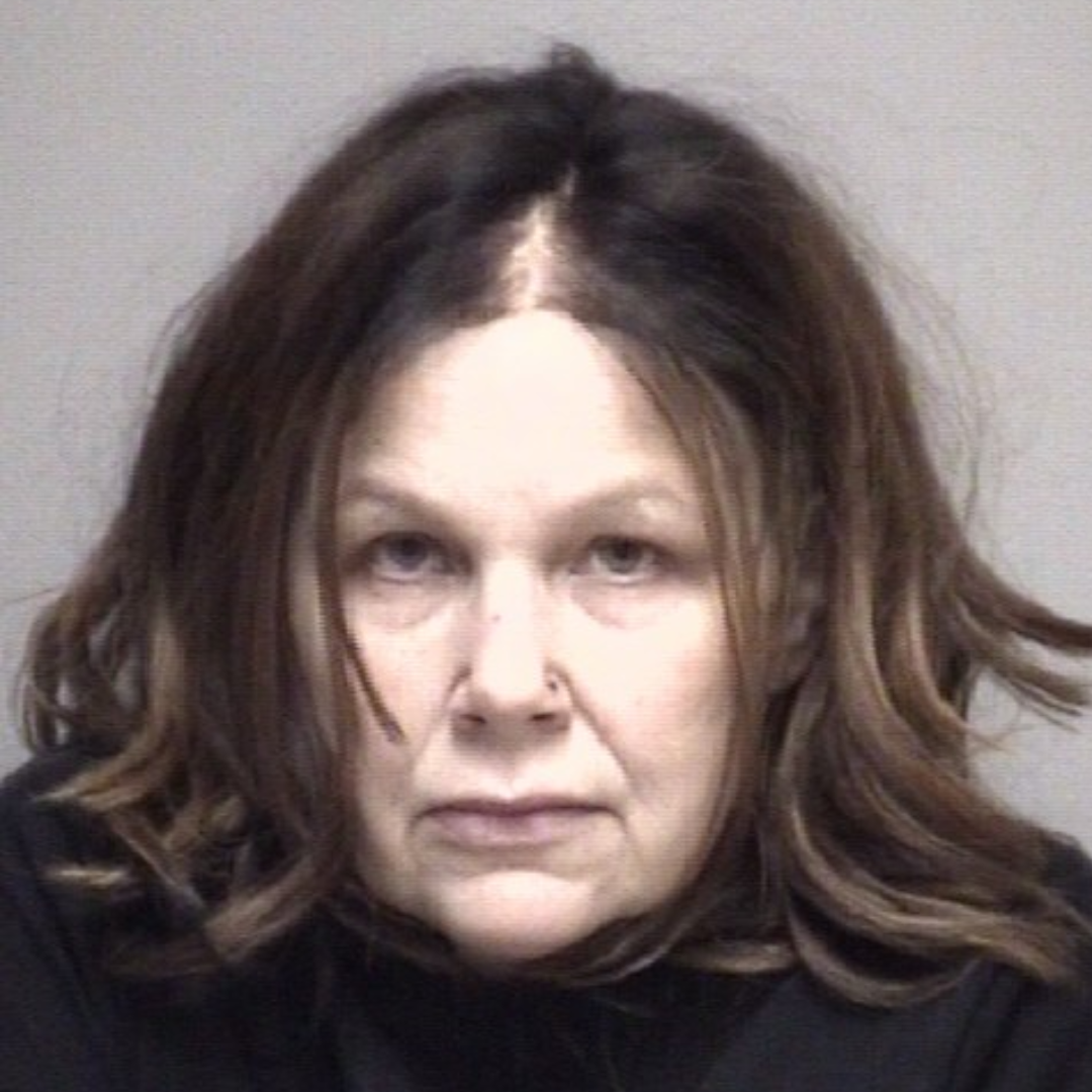 League City dog groomer arrested on animal cruelty charge after Goldendoodle’s death