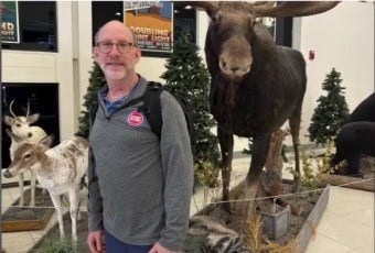 Houston educator, chiropractor isn't letting Parkinson's Disease stop him from living life to the fullest