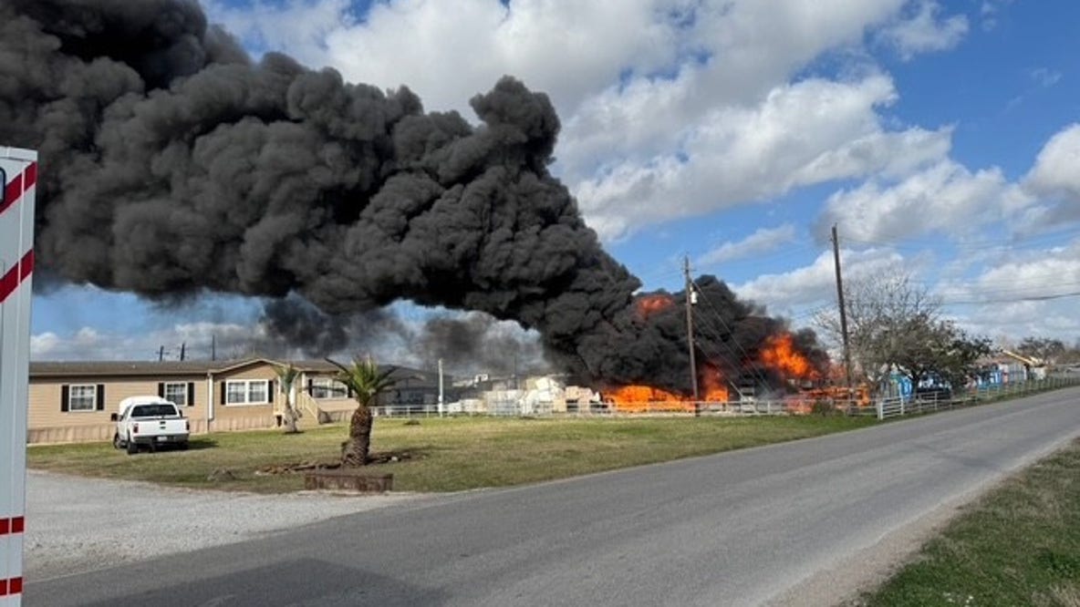 Fire at plastic barrel facility in Alvin contained