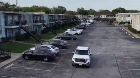 Baytown apartment residents say days-long power outage has left them scrambling for answers