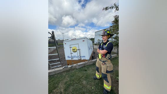 Blue Bell truck crashes through gate and into detention pond in Spring