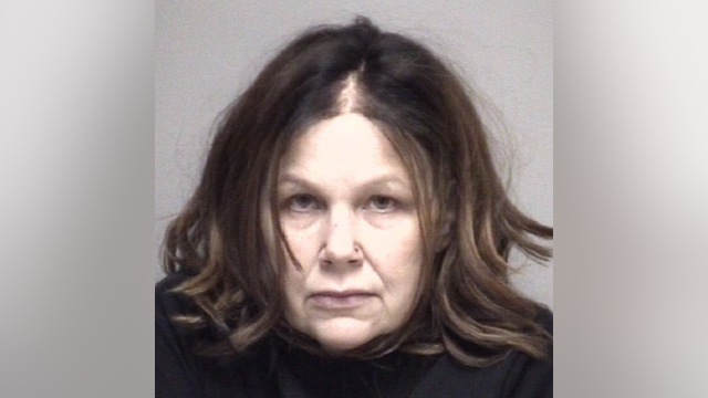 League City dog groomer arrested on animal cruelty charge after Goldendoodle’s death