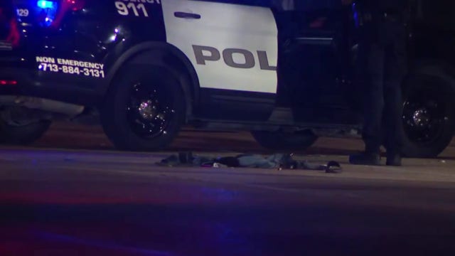 Houston METRORail platform shooting: Victim hospitalized, suspect on the run