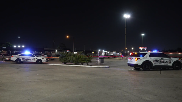 Teen shot in the leg near Bellaire Boulevard after interaction with other group