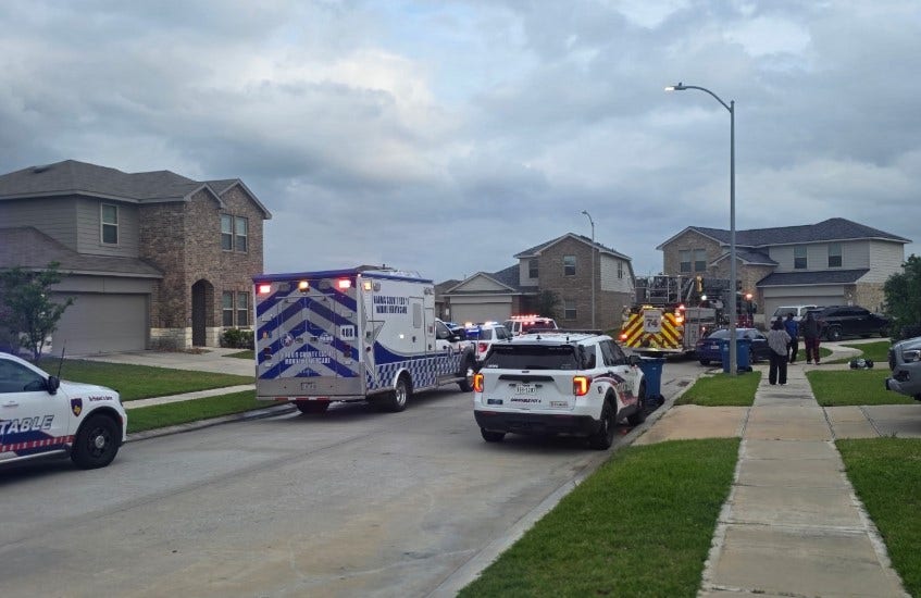 Harris County: Man found dead under vehicle on Treeline Bluff Trail