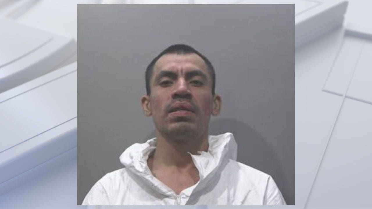 Pasadena crime: Man facing murder charge following stabbing on Mobile Drive