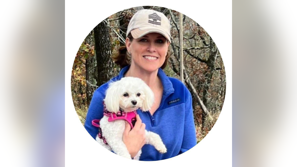 Off-duty reserve deputy constable killed in 18-wheeler crash in Winnie